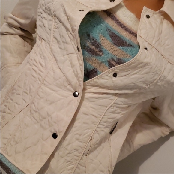 Jane Ashley Jacket - Picture 6 of 10